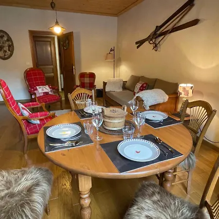 110m2, Lits Faits Linge Fourni, Plein Centre, Wifi Apartamento