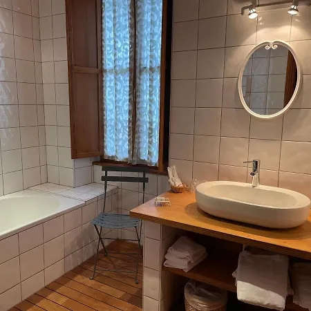 110m2, Lits Faits Linge Fourni, Plein Centre, Wifi Apartamento *