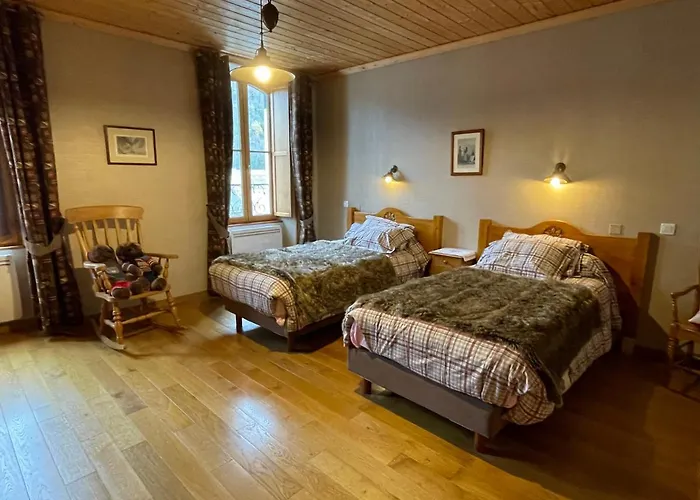 110m2, Lits Faits Linge Fourni, Plein Centre, Wifi *